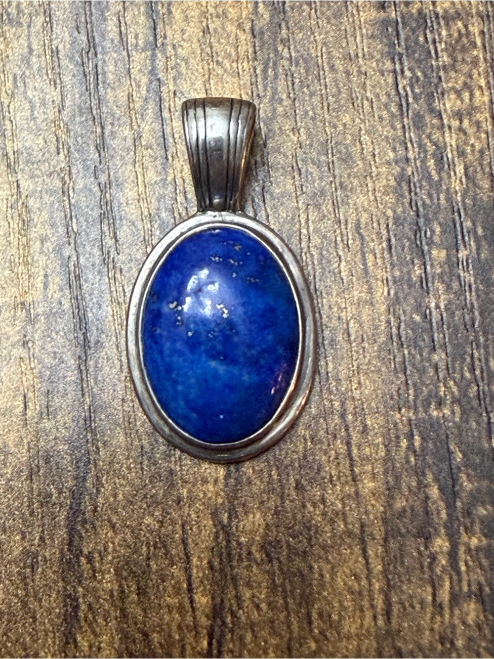 Vintage sterling silver lapis lazuli pendant